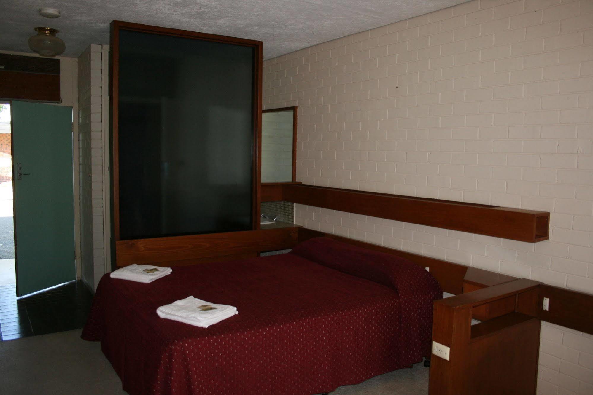 A Room For U Echuca Exterior foto